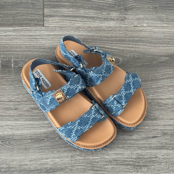 Steve Madden Bigmona Denim Sandals - Picture 1 of 6